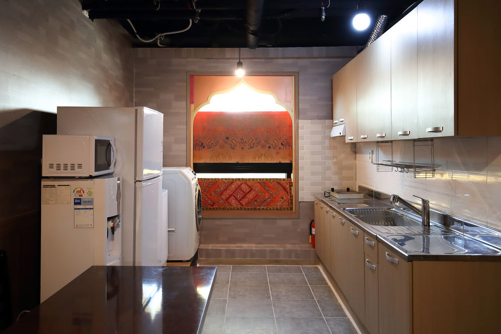 Sb House Hotell Suwon Eksteriør bilde